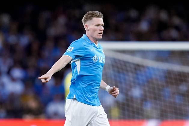 SSC Napoli v Como 1907 - Serie A Enilive Scott McTominay of SSC Napoli gestures during the serie Serie A Enilive match between SSC Napoli and Como 1907 at Stadio Diego Armando Maradona on October 4, 2024 in Naples, Italy Naples Stadio Diego Armando Maradona Naples Italy Copyright: xGiuseppexMaffiax SerieA_Napoli-Como_041024_BRU6087