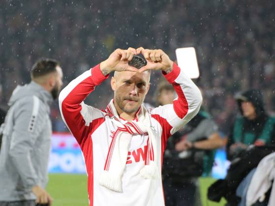 10 10 2024, xgrfx, football farewell match, Lukas Podolski Team emspor, v l Lukas Podolski at his farewell in front of the Cologne fans 1 FC Köln DFL DFB REGULATIONS PROHIBIT ANY USE OF PHOTOGRAPHS as IMAGE SEQUENCES and or QUASI VIDEO Köln