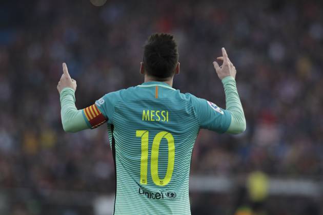 Atlà tico de Madrid v Barcelona - La Liga MADRID, SPAIN - FEBRUARY 26:Lionel Messi of FC Barcelona, Barca celebrates a goal during the Spanish League 2016 17 match between Atletico de Madrid and Barcelona, at Vicente Calderon Stadium in Madrid on February 26, 2017. (Photo by Guillermo Martinez) Madrid Vicente Calderon Stadium Spain Copyright: xGuillermoxMartinezx