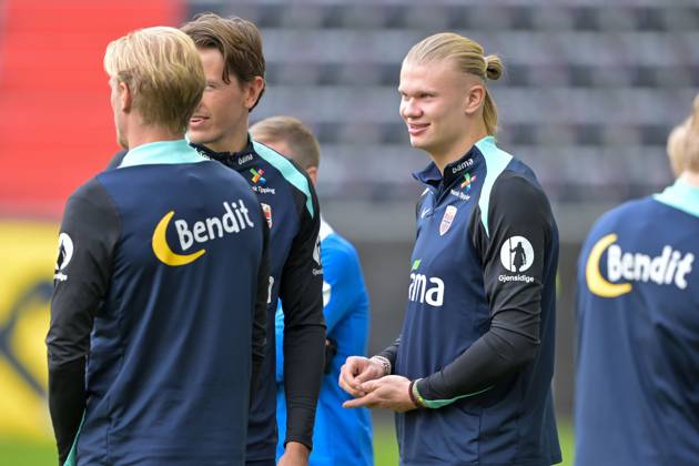 SOCCER - NL, AUT vs NOR LINZ,AUSTRIA,12.OCT.24 - SOCCER - UEFA Nations League, group stage, OEFB international match, Länderspiel, Nationalmannschaft Austria vs Norway, preview, training Team NOR. Image shows Erling Braut Haaland (NOR). GEPAxpictures xDanielaxMoser