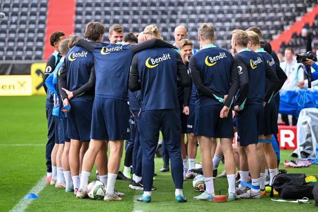 SOCCER - NL, AUT vs NOR LINZ,AUSTRIA,12.OCT.24 - SOCCER - UEFA Nations League, group stage, OEFB international match, Länderspiel, Nationalmannschaft Austria vs Norway, preview, training Team NOR. Image shows the team of NOR. GEPAxpictures xDanielaxMoser