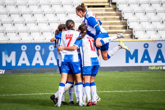 OB Q v HB Koge, Gjensidige Kvindeliga football, Odense, Denmark Odense, Denmark. 12th, October 2024. Sophia Rosario French scores a last-minute equaliser for 1-1 during the Gjensidige Kvindeliga match between OB Q and HB Koge at Nature Energy Park in Odense. Denmark, Odense Copyright: xGonzalesxPhoto KentxRasmussenx
