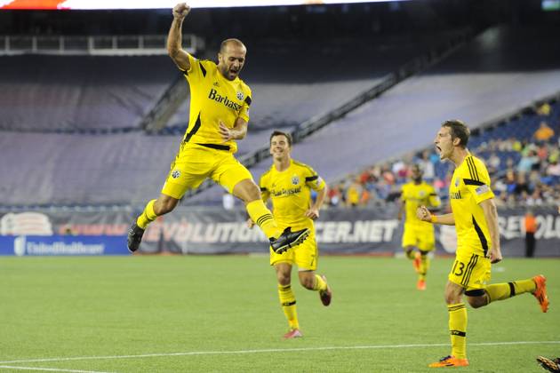 MLS, Fussball Herren, USA 2014: Crew vs Revolution JUL 26 July 26, 2014 - Foxborough, Massachusetts, USA - July 26, 2014 - Foxborough, Massachusetts, U.S. - Columbus Crew forward Federico Higuain (10) celebrates a goal during the MLS game between the Columbus Crew and the New England Revolution held at Gillette Stadium in Foxborough Massachusetts. Eric Canha CSM Foxborough Massachusetts USA EDITORIAL USE ONLY Copyright: xx ZUMA-20140726_zaf_c04_222.jpg EricxCanhax csmphoto931121