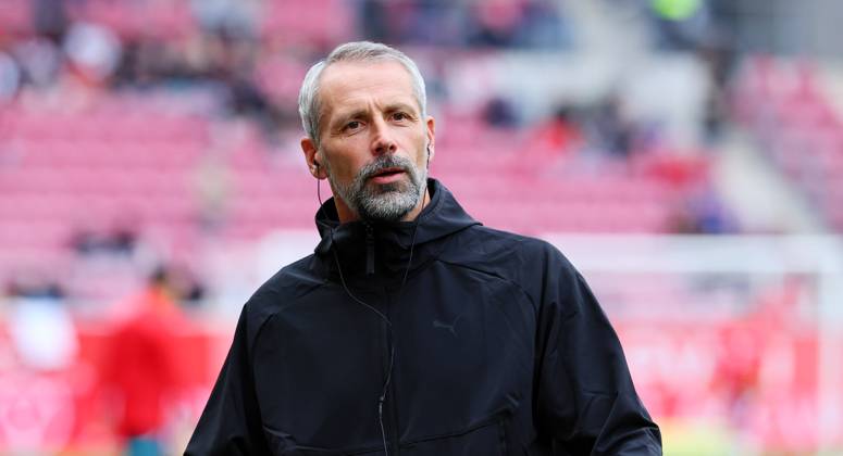 Mainz RB Leipzig Bundesliga Mainz, 19 10 2024, Mewa Arena, Soccer Bundesliga, Matchday 7 , 1 FSV Mainz 05 vs RB Leipzig , In the picture Coach Marco Rose RB Leipzig , Picture Point