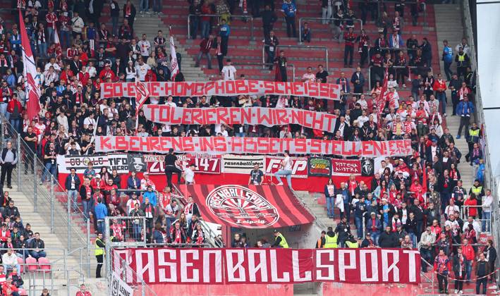 Mainz RB Leipzig Bundesliga Mainz, 19 10 2024, Mewa Arena, Soccer Bundesliga, Matchday 7 , 1 FSV Mainz 05 vs RB Leipzig 0 2 , In the picture fans of RB Leipzig with banner against homophobia , Picture Point