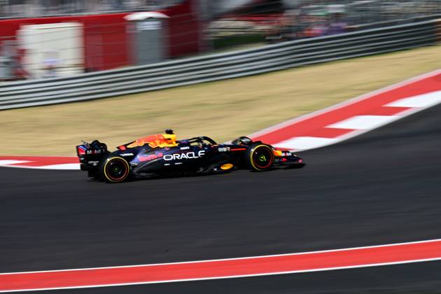 19 10 2024, xrarjax, Motorsport FIA Formula 1, Grand Prix of the USA 2024 emspor, v l Sprint Race Max Verstappen Oracle Red Bull Racing starting number 1 FIA REGULATIONS PROHIBIT ANY USE OF PHOTOGRAPHS as IMAGE SEQUENCES and or QUASI VIDEO Austin