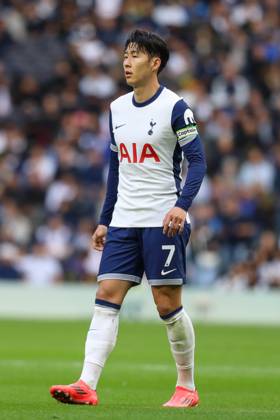 Tottenham Hotspur FC v West Ham United FC Heung-Min Son of Tottenham Hotspur during the Tottenham Hotspur FC v West Ham United FC English Premier League match at the Tottenham Hotspur Stadium, London, England, United Kingdom on 19 October 2024 Editorial use only. All images are copyright Every Second Media Limited. No images may be reproduced without prior permission. All rights reserved. Premier League and Football League images are subject to licensing agreements with Football DataCo Limited. see https: www.football-dataco.com Copyright: xIMAGO EveryxSecondxMediax ESM-1174-0092