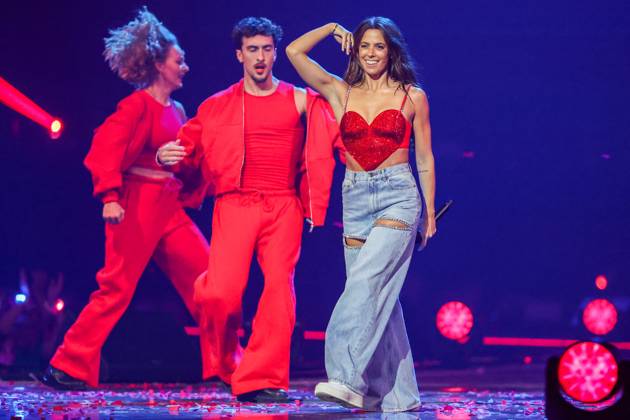 Schlagerbooom 2024 Everything sparkles Everything glitters on 19 10 2024 in the Westfalenhalle in Dortmund Vanessa Mai MH