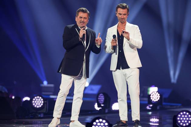 Schlagerbooom 2024 Alles sparkelt Alles glitzert on 19 10 2024 in the Westfalenhalle in Dortmund Thomas Anders and Florian Silbereisen MH
