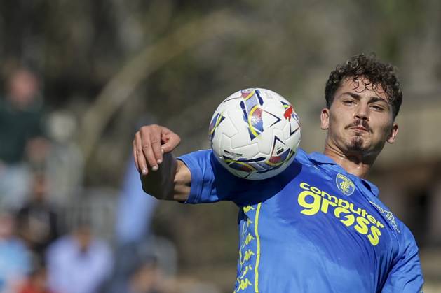 Serie A football match Empoli vs SSC Napoli Empoli s Italian forward Sebastiano Esposito during the Serie A football match Empoli vs SSC Napoli at Carlo Castellani stadium on September 14, 2024, in Empoli. ABPH2739 Copyright: xAntonioxBalascox