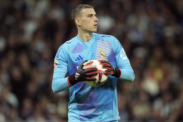 ESP: Real Madrid v FC Barcelona, Barca La Liga EA Sports. Date 11 Andriy Lunin of Real Madrid CF during the La Liga EA Sports match between Real Madrid and FC Barcelona played at Santiago Bernabeu Stadium on October 26, 2024 in Madrid, Spain. kpng Copyright: xCesarxCebollax xPRESSINPHOTOx PS_241026_RMA_BAR_117