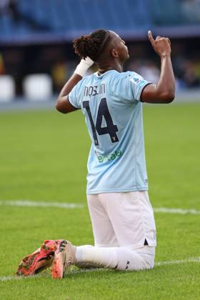 Rome, Italy 27.10.2024 : Tijjani Noslin of Lazio score the goal and celebrate with the teamduring Italian football championship Serie A Enilive 2024-2025 match SS Lazio vs Genoa FC at Stadio Olimpico in Rome on October 27, 2024. Copyright: xMarcoxIacobucci IPAxSportx xipa-x xx IPA_51009793 IPA_Agency_IPA51009793