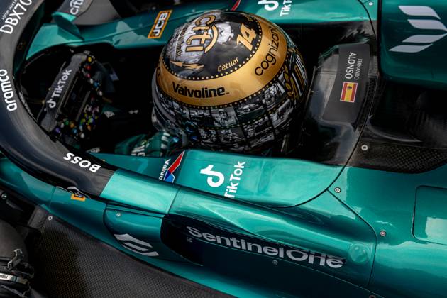 MEXICO CITY, MEXICO: Fernando Alonso, racing for the Aston Martin F1 team during the 2024 Formula 1 Mexico City Grand Prix at the Autodromo Hermanos Rodriguez in Mexico City, Mexico
