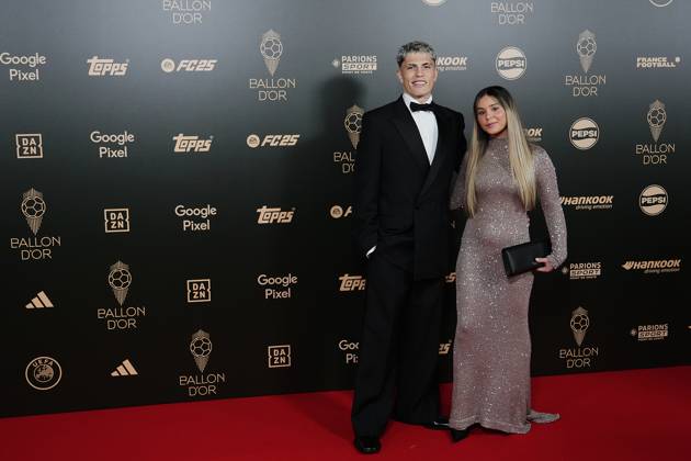 68th Ballon D Or Photocall At Theatre Du Chatelet In Paris PARIS, FRANCE - OCTOBER 28: Alejandro Garnacho of Manchester United, ManU and Argentina nominee for the Kopa Trophy attends the 68th Ballon D Or Photocall at Theatre Du Chatelet on October 28, 2024 in Paris, France. Paris France  Copyright: xJosexBretonx originalFilename:bretonhernandez-68thball241028_npCUr