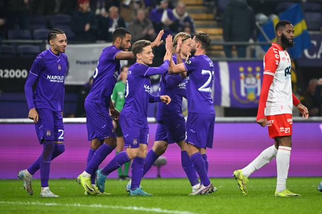 RSC Anderlecht v KV Kortrijk - Jupiler Pro League ANDERLECHT, BELGIUM - NOVEMBER 03 : Autogoal Kadri Abdelkahar midfielder of KV Kortrijk - players of Anderlecht celebrates after scoring during the Jupiler Pro League match between RSC Anderlecht and KV Kortrijk on November 3, 2024 in Anderlecht, Belgium, 03 11 2024 Anderlecht Belgium  Copyright: xVincentxKalutx