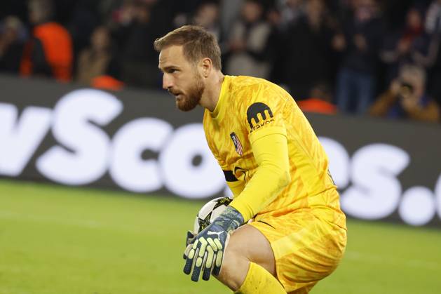 Football : PSG - Atletico Madrid (1-2). 6 Novembre 2024 - Paris, France : PSG vs Atletico Madrid dans la premiere phase de la Ligue des Champions de football. Atleico Madrid bat PSG 2-1. Le gardien de l’Atletico Jan Oblak ici en action. (Photo Henri Szwarc Starface) 311231 2024-11-06 Paris France Copyright: xHenrixSzwarcx xStarfacex STAR_311231_074