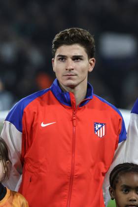 France - UEFA Champions League Paris Saint Germain vs. Atletico de Madrid - 06 11 2024 FRANCE, PARIS, NOVEMBER 06. Julian Alvarez of Atletico de Madrid during the UEFA Champions League football match between Paris Saint Germain and Atletico de Madrid on November 06, 2024 at Parc des Princes in Paris, France. Photo by Manuel Blondeau AOP.Press Paris Parc des Princes France Copyright: x ManuelxBlondeau AOP.Pressx AOP20241106-0033