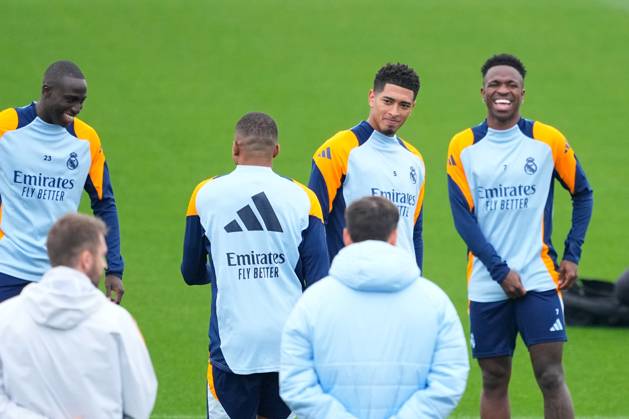 November 8, 2024, Valdebebas, Madrid, SPAIN: Ferland Mendy, Kylian Mbappe, Jude Bellingham and Vinicius Junior during the training day of Real Madrid ahead the Spanish League, LaLiga EA Sports, football match against CA Osasuna at Ciudad Deportiva Real Madrid on November 08, 2024, in Valdebebas, Madrid, Spain. Valdebebas SPAIN - ZUMAa181 20241108_zaa_a181_018 Copyright: xOscarxJ.xBarrosox