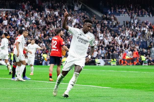 Real Madrid CF vs CA Osasuna - LaLiga EA Sports MADRID, SPAIN, NOVEMBER 9: Vinicius Jr of Real Madrid CF celebrating after scoring his goal during the LaLiga EA Sports match between Real Madrid CF and CA Osasuna at Estadio Santiago Bernabeu on November 9, 2024 in Madrid, Spain. Madrid Estadio Santiago Bernabeu Madrid Spain Copyright: xAlexxPerezx RealMadridCAOsasuna-9NOV114