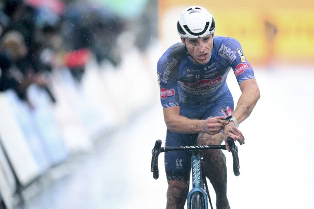 Telenet Superprestige cyclocross Niel 2024 NIEL, BELGIUM - NOVEMBER 11 : Orts Lloret Felipe (SPA) of Ridley Racing Team during the 3th leg of the men Elite Telenet Superprestige cyclocross series 2024-2025 in Niel, Belgium, 11 11 2024 Niel Belgium  Copyright: xGvgx
