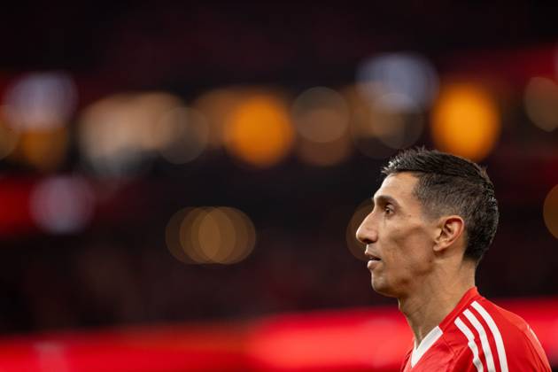 November 10, 2024, Lisboa, Lisboa, Portugal: ANGEL DI MARIA from SL Benfica seen celebrating his first goal during the Liga Portugal Betclic 2024 25 match between SL Benfica and FC Porto at Estadio da Luz on November 10, 2024 in Lisboa, Portugal. Final score: SL Benfica 4:1 FC Porto Lisbon Portugal Lisboa Portugal - ZUMA Bet 20241110_spo_l192_022 Copyright: xMiguelxLemosx