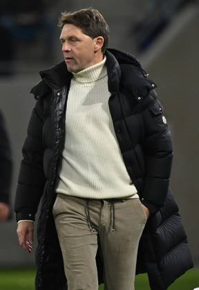 15 11 2024, xjrdrx, Football UEFA Nations League, Luxembourg Bulgaria emspor, v l Coach Luc Holtz Luxembourg DFL DFB REGULATIONS PROHIBIT ANY USE OF PHOTOGRAPHS as IMAGE SEQUENCES and or QUASI VIDEO Luxembourg