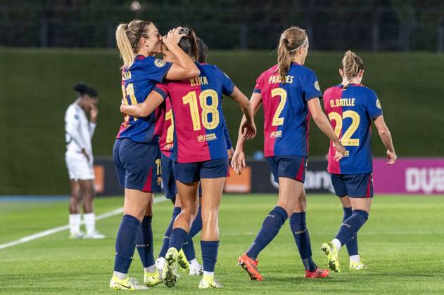 November 16, 2024, Valdebebas, Madrid, Spain: 18 FRANCISCA RAMOS RIBEIRO NAZARETH DE SOUSA, 11 ALEXIA PUTELLAS .The Spanish League, Liga F, football match played between REAL MADRID and FC Barcelona, Barca at Stadium Alfredo Di Stefano on November 16, 2024, in Madrid, Spain. Valdebebas Spain - ZUMAc312 20241116_zsp_c312_068 Copyright: xOscarxManuelxSanchezx