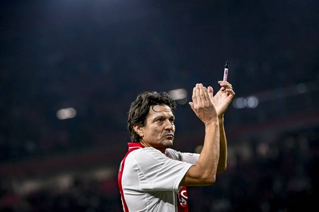 AFC Ajax Amsterdam legend player Jari Litmanen, during the match Ajax Legends Real Madrid Legends at the Johan Cruijff ArenA for the Dutch eredivisie season 2024 2025 in AMSTERDAM, Netherlands on 17 november 2024, photo by Stefan Koops EYE4images DeFodi Images not used in POL SRB CRO FRA GBR NED ITA USA Defodi 746 201000 Defodi-746 not used in POL SRB CRO FRA GBR NED ITA USA