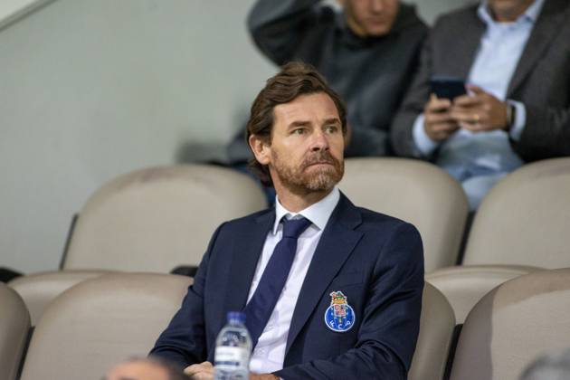 November 24, 2024, Moreira De CoÂ³Negos, GuimaroÂ£Es, Portugal: FC Porto president ANDRE VILAS BOAS seen during the TaoÂßa de Portugal 2024 25 match between Moreirense FC and FC Porto at EstoÂ¡dio Comendador Joaquim de Almeida Freitas on October 19, 2024 in Moreira de CoÂ³negos, Portugal. Moreira De CoÂ³Negos Portugal - ZUMAl192 20241124_zsp_l192_005 Copyright: xMiguelxLemosx