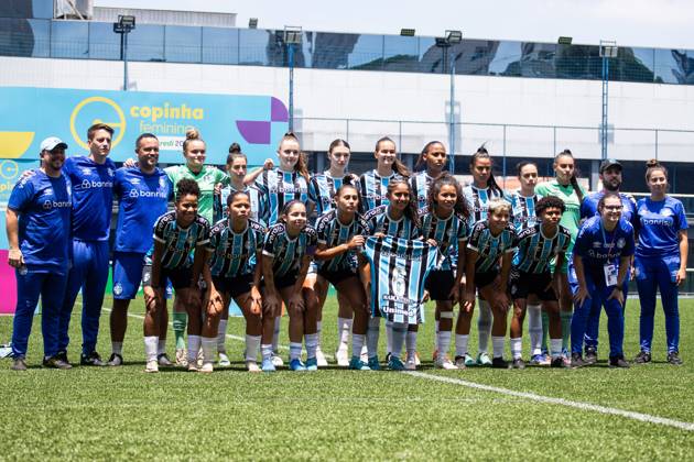 Ferroviária x Grêmio SÃO PAULO, SP - 01.12.2024: FERROVIÁRIA X GRÊMIO - Grêmio squad during the match between Ferroviária and Grêmio, valid for the second round of the Women& 39;s Cup and held on Sunday morning (01) at the Ibrachina Arena in São Paulo, SP. (Photo: Rodilei Morais Fotoarena) x2659874x RodileixMorais