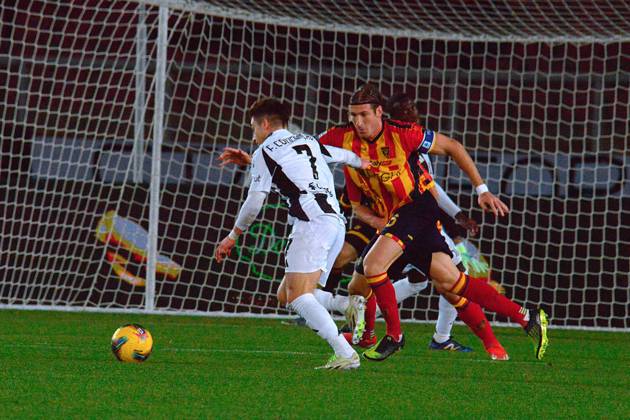 CALCIO - Serie A - US Lecce vs Juventus FC Francisco Conceicao (Juventus) in action during US Lecce vs Juventus FC, Italian soccer Serie A match in Lecce, Italy, December 01 2024 Lecce Italy Copyright: xIPAxSport ABACAx
