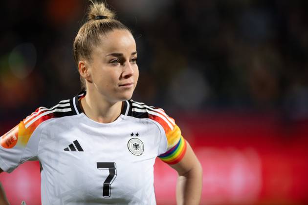 Giulia GWINN GER portrait, portrait, portrait, cropped single image, single motif, womens national soccer match, Germany GER Italy ITA 1 2, on 02 12 2024 in Bochum Germany Â