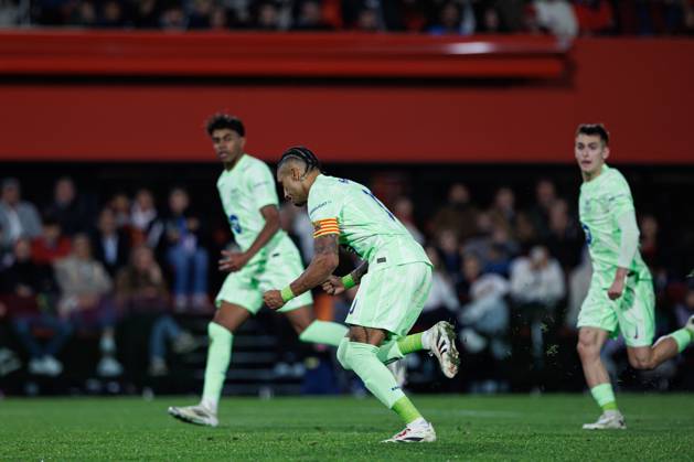 Raphinha seen celebrating after scoring goal during LaLiga EA SPORTS game between teams of RCD Mallorca and FC Barcelona, Barca (Maciej Rogowski) Palma De Mallorca Estadi Mallorca Son Moix Spain Copyright: xMaciejxRogowskix mallorcavsfcbarcelona2425-241