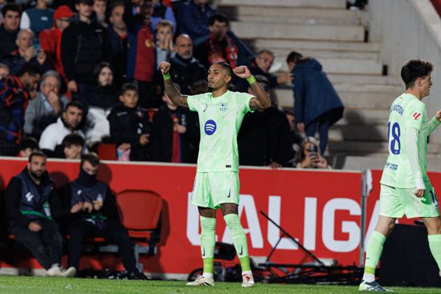 Raphinha seen celebrating after scoring goal during LaLiga EA SPORTS game between teams of RCD Mallorca and FC Barcelona, Barca (Maciej Rogowski) Palma De Mallorca Estadi Mallorca Son Moix Spain Copyright: xMaciejxRogowskix mallorcavsfcbarcelona2425-270