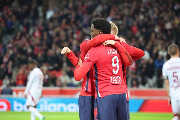 FOOTBALL : LOSC Lille vs Stade Brestois 29 - Ligue 1 - 06 12 2024 Joie des joueurs du LOSC apres le but de Hakon HARALDSSON (LOSC Lille) lors du match LOSC Lille vs Stade Brestois 29, Ligue 1, Decathlon Arena stade Pierre Mauroy, le 6 dà cembre 2024 Copyright: xx