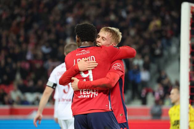FOOTBALL : LOSC Lille vs Stade Brestois 29 - Ligue 1 - 06 12 2024 Joie des joueurs du LOSC apres le but de Hakon HARALDSSON (LOSC Lille) lors du match LOSC Lille vs Stade Brestois 29, Ligue 1, Decathlon Arena stade Pierre Mauroy, le 6 dà cembre 2024 Copyright: xx