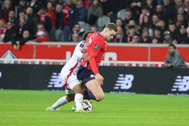 FOOTBALL : LOSC Lille vs Stade Brestois 29 - Ligue 1 - 06 12 2024 Gabriel GUDMUNDSSON (LOSC Lille) lors du match LOSC Lille vs Stade Brestois 29, Ligue 1, Decathlon Arena stade Pierre Mauroy, le 6 dà cembre 2024 Copyright: xx
