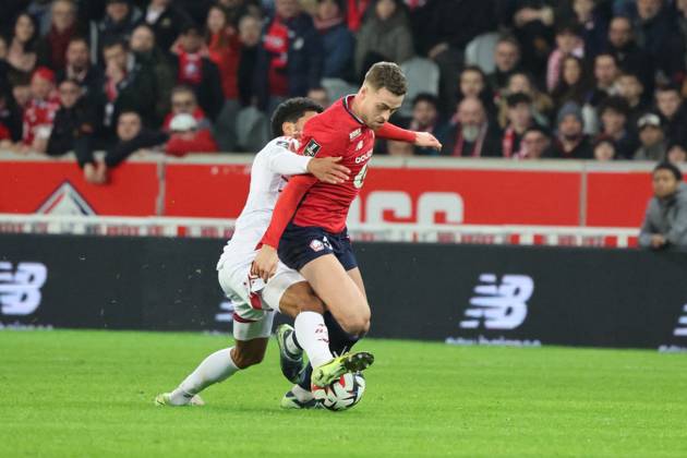 FOOTBALL : LOSC Lille vs Stade Brestois 29 - Ligue 1 - 06 12 2024 Gabriel GUDMUNDSSON (LOSC Lille) lors du match LOSC Lille vs Stade Brestois 29, Ligue 1, Decathlon Arena stade Pierre Mauroy, le 6 dà cembre 2024 Copyright: xx