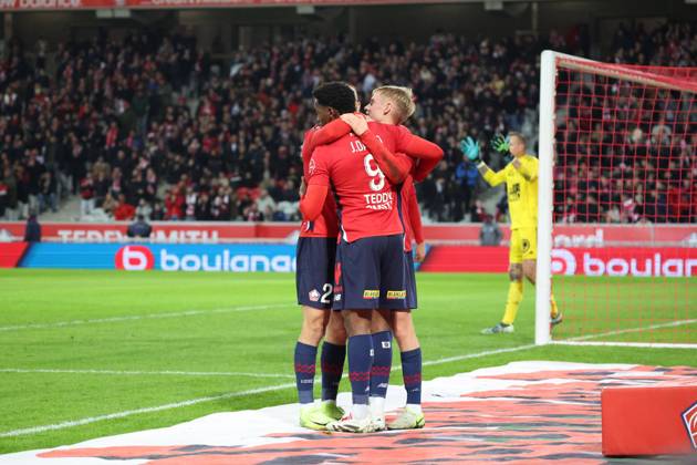 FOOTBALL : LOSC Lille vs Stade Brestois 29 - Ligue 1 - 06 12 2024 Joie des joueurs du LOSC apres le but de Hakon HARALDSSON (LOSC Lille) lors du match LOSC Lille vs Stade Brestois 29, Ligue 1, Decathlon Arena stade Pierre Mauroy, le 6 dà cembre 2024 Copyright: xx