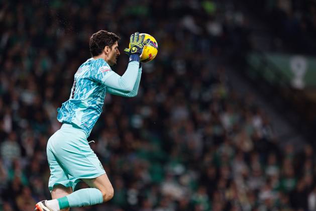 Vladan Kovacevic during Liga Portugal game between teams of Sporting CP and CD Santa Clara at Estadio Jose Alvalade (Maciej Rogowski) Lisbon Estadio Jose Alvalade Portugal Copyright: xMaciejxRogowskix scpsantaclara2425-059