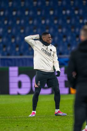 SOCCER - UEFA CL, RBS vs PSG SALZBURG,AUSTRIA,09.DEC.24 - SOCCER - UEFA Champions League, Red Bull Salzburg vs Paris Saint German, preview, training PSG. Image shows Nuno Mendes (PSG).  GEPAxpictures xWolfgangxKofler