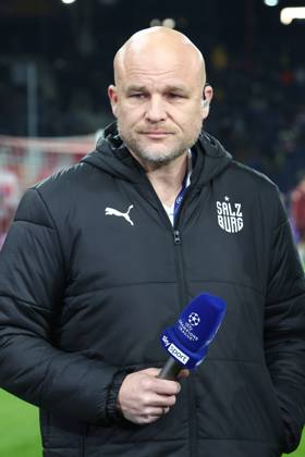 SOCCER - UEFA CL, RBS vs PSG SALZBURG,AUSTRIA,10.DEC.24 - SOCCER - UEFA Champions League, Red Bull Salzburg vs Paris Saint German. Image shows CEO sports Rouven Schroeder (RBS).  GEPAxpictures xDavidxGeieregger