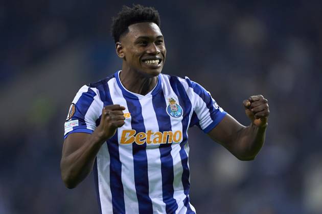 FC Porto v FC Midtjylland - UEFA Europa League 2024 25 League Phase MD6 Samu Aghehowa of FC Porto celebrates after scoring his team s second goal during the UEFA Europa League match between FC Porto and FC Midtjylland at Estadio Do Dragao in Porto, Portugal, on December 12, 2024. Porto, Portugal Porto Portugal Copyright: xJosexManuelxAlvarezxReyx originalFilename:alvarezrey-notitle241212_npZ6K