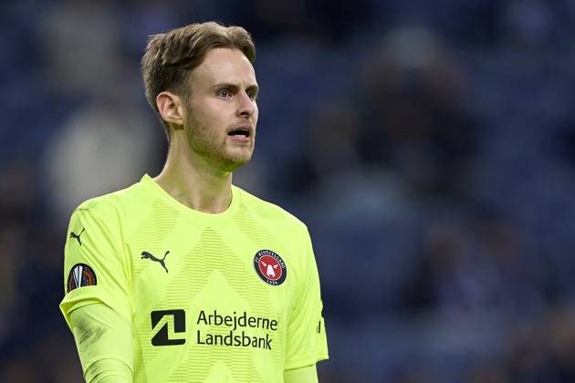 FC Porto v FC Midtjylland - UEFA Europa League 2024 25 League Phase MD6 Elias Olafsson of FC Midtjylland reacts during the UEFA Europa League match between FC Porto and FC Midtjylland at Estadio Do Dragao in Porto, Portugal, on December 12, 2024. Porto, Portugal Porto Portugal Copyright: xJosexManuelxAlvarezxReyx originalFilename:alvarezrey-notitle241212_nptne