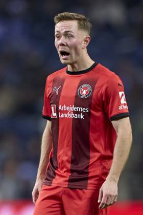 FC Porto v FC Midtjylland - UEFA Europa League 2024 25 League Phase MD6 Joel Andersson of FC Midtjylland reacts during the UEFA Europa League match between FC Porto and FC Midtjylland at Estadio Do Dragao in Porto, Portugal, on December 12, 2024. Porto, Portugal Porto Portugal Copyright: xJosexManuelxAlvarezxReyx originalFilename:alvarezrey-notitle241212_npzE8