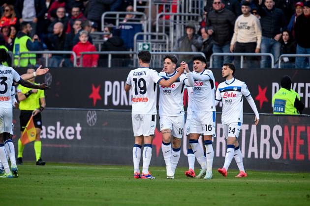 Atalanta s streaker Nicol& xf2; Zaniolo celebrates after scoring the goal for 0-1 during the Serie A soccer match between Cagliari Calcio and Atalanta at the Unipol Domus in Cagliari, Sardinia - Friday, 14 December 2024. - Soccer  Copyright: xGianlucaxZuddas LaPressex