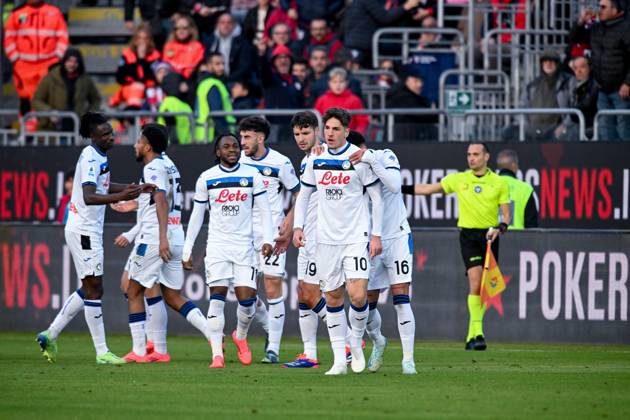 Atalanta s streaker Nicol& xf2; Zaniolo celebrates after scoring the goal for 0-1 during the Serie A soccer match between Cagliari Calcio and Atalanta at the Unipol Domus in Cagliari, Sardinia - Friday, 14 December 2024. - Soccer  Copyright: xGianlucaxZuddas LaPressex