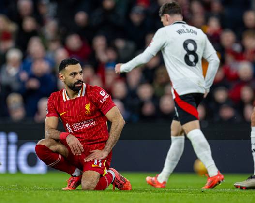 Football - FA Premier League - Liverpool FC v Fulham FC LIVERPOOL, ENGLAND - Saturday, December 14, 2024: Liverpool s Mohamed Salah reacts after missing a chance during the FA Premier League match between Liverpool FC and Fulham FC at Anfield. (Photo by David Rawcliffe Propaganda) LIVERPOOL Anfield MERSEYSIDE ENGLAND Copyright: xDavidxRawcliffex P2024-12-14-Liverpool_Fulham-39