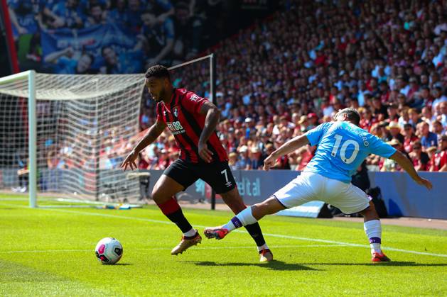 Bournemouth v Manchester City - Premier League - Vitality Stadium August 25, 2019, Bournemouth, United Kingdom: Joshua King of Bournemouth holds off the challenge from Sergio Aguero of Manchester City during the Premier League match at the Vitality Stadium, Bournemouth. Picture date: 25th August 2019. Picture credit should read: Craig Mercer Sportimage Bournemouth United Kingdom EDITORIAL USE ONLY Copyright: xx ZUMA-20190825_zaf_si1_050.jpg CraigxMercerx csmphototwo566880