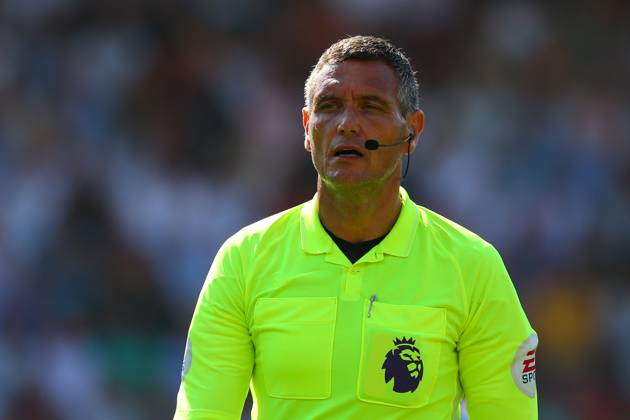 Bournemouth v Manchester City - Premier League - Vitality Stadium August 25, 2019, Bournemouth, United Kingdom: Referee Andre Marriner during the Premier League match at the Vitality Stadium, Bournemouth. Picture date: 25th August 2019. Picture credit should read: Craig Mercer Sportimage Bournemouth United Kingdom EDITORIAL USE ONLY Copyright: xx ZUMA-20190825_zaf_si1_128.jpg CraigxMercerx csmphototwo566977